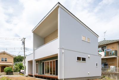 神奈川県平塚市 W邸 土間と縁側のあるモダンな家