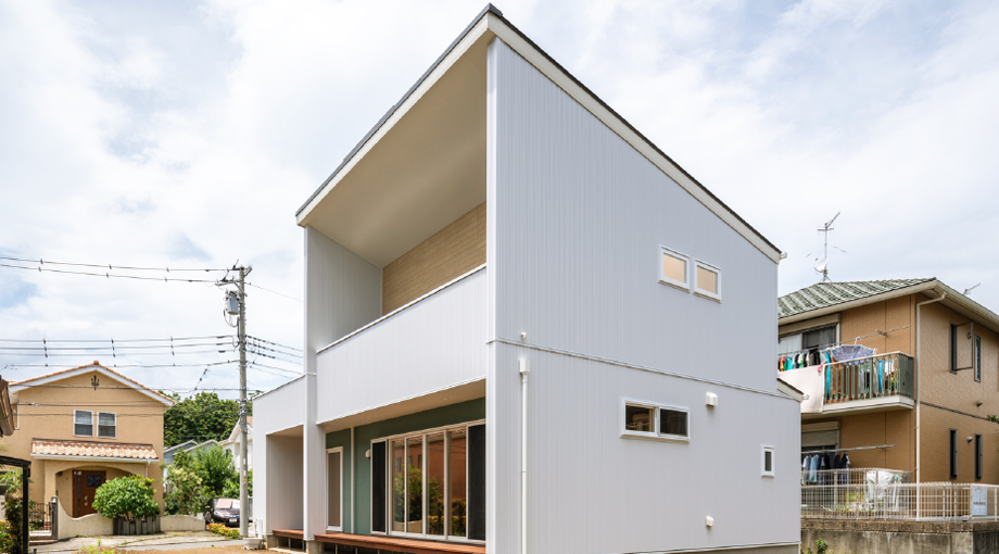 神奈川県平塚市 W邸 土間と縁側のあるモダンな家