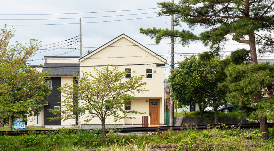 神奈川県秦野市 K邸 川沿いの音を楽しむナチュラルな家