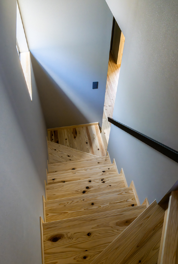 神奈川県秦野市N邸　ふたりのこだわりが息づく、コンパクトな家